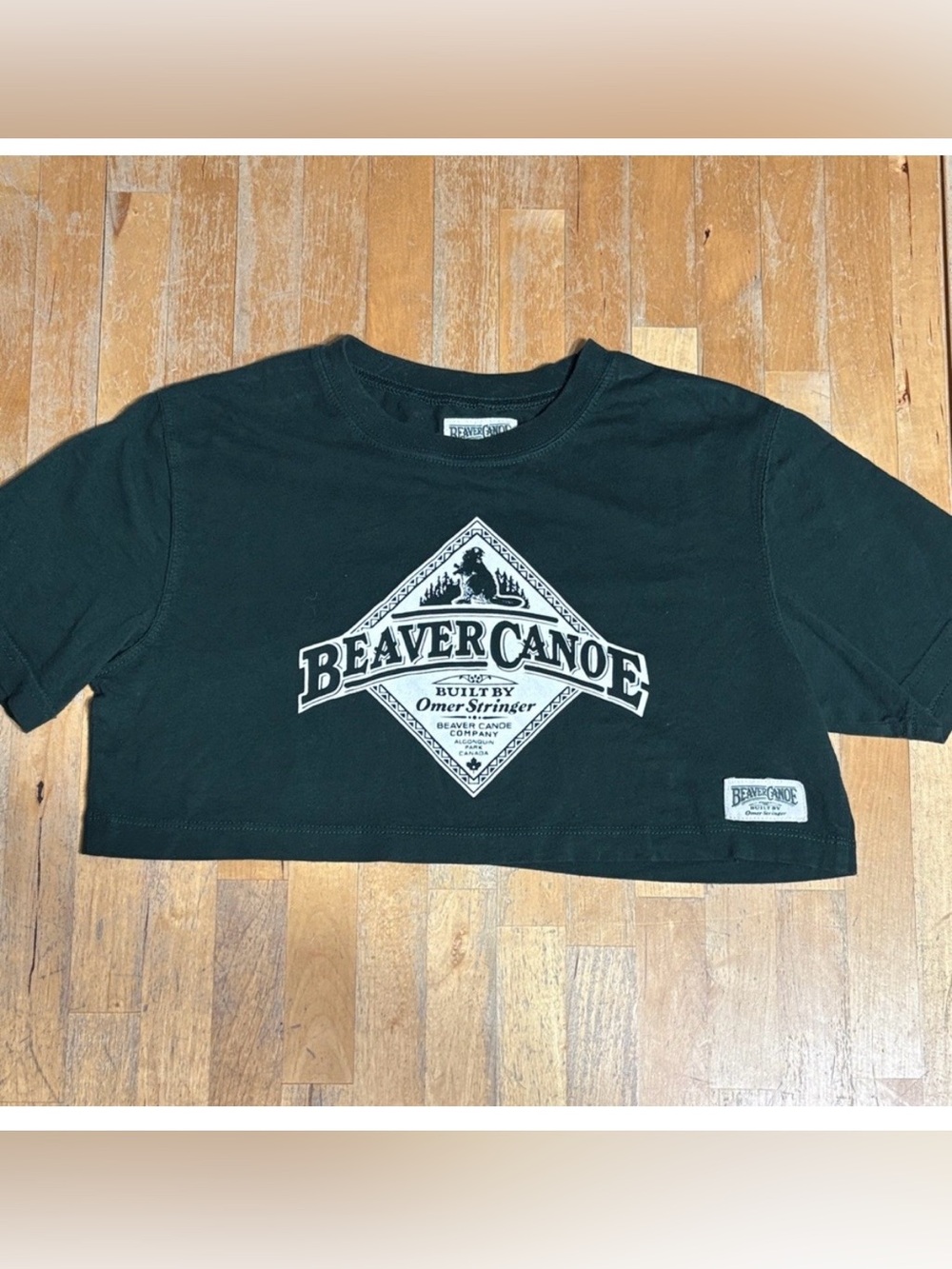 Beaver Canoe Crop Top T-Shirt - Size Medium
